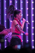 th_594093116_n_scherzinger_performs_LA_071211_001_122_30lo.jpg