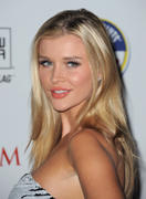 th_32746_JoannaKrupaMaximHot100PartyEdeninHollywoodMAY_11_2011HQx415_123_368lo.jpg