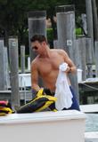 th_58063_celebrity_paradise.com_TheElder_JulianneHough2011_06_26_spendafunpackeddayinMiami37_122_533lo.jpg
