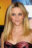 th_11201_Reese_Witherspoon_HowDoYouKnow_Premiere_J0001_Dec13_014_122_555lo.jpg