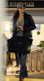 th_28591_halle_berry_out_and_about_26_feb_2009_09_122_571lo.jpg
