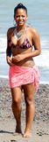 th_23213_KUGELSCHREIBER_Christina_Milian_hangs_out_on_the_beach_with_friends_adds12_122_588lo.JPG