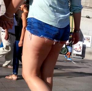 Hot Candid Ass (in shorts)-c4ea2j1ly6.jpg