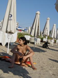 Greek Beach Voyeur - Topless Girl With Very Big Nipples63e9hlfvcb.jpg