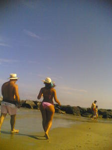 Italian Teens Voyeur Spy On The Beach-21mhd0gtjj.jpg