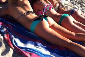 Spying Italian Girls On The Beach ... Che Culo!!j3gvgbsott.jpg