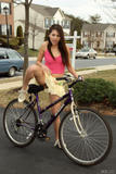 Shyla-Jennings-Pro-Cyclist-33ekl2qsbl.jpg